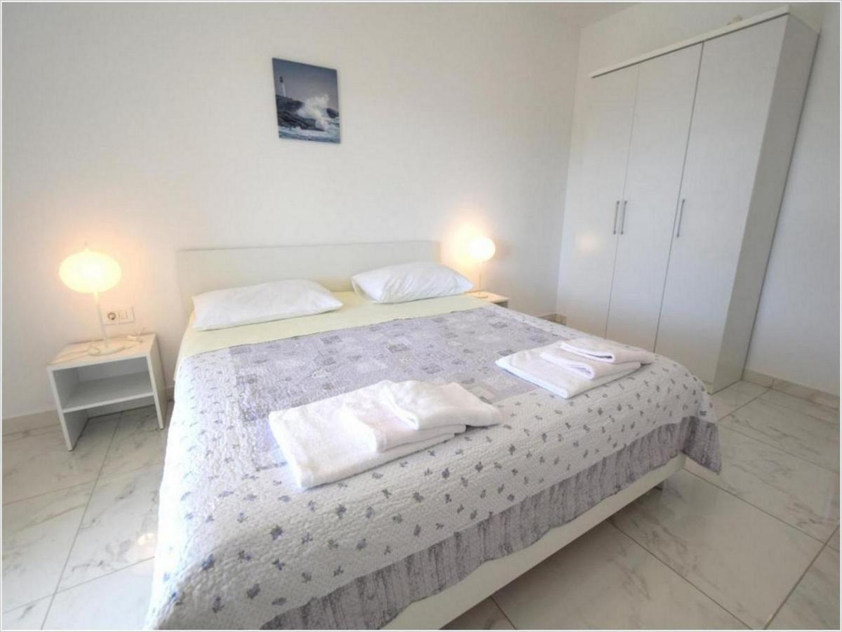 Linardići Villa Isabella מראה חיצוני תמונה